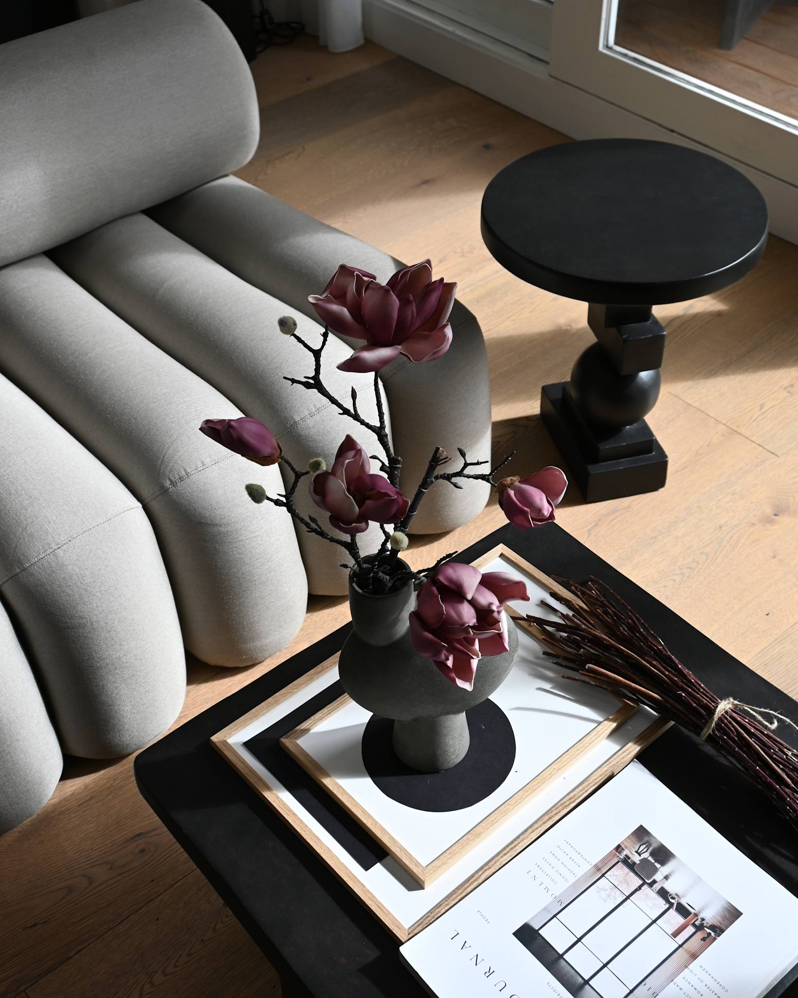 Artist Side Table (Coffee) 3 Artist Side Table (Coffee) - imagine 3