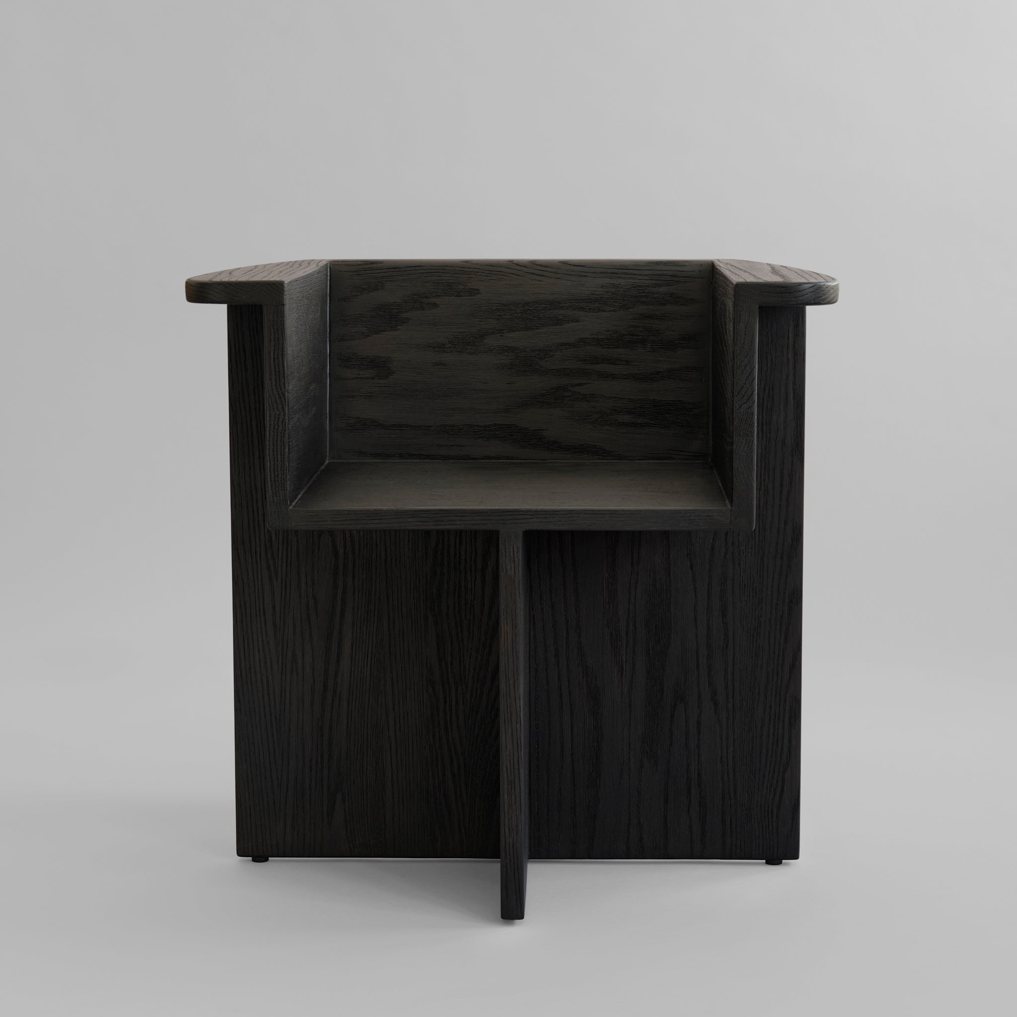 Brutus – Coffee Black Oak 1 Brutus – Coffee Black Oak