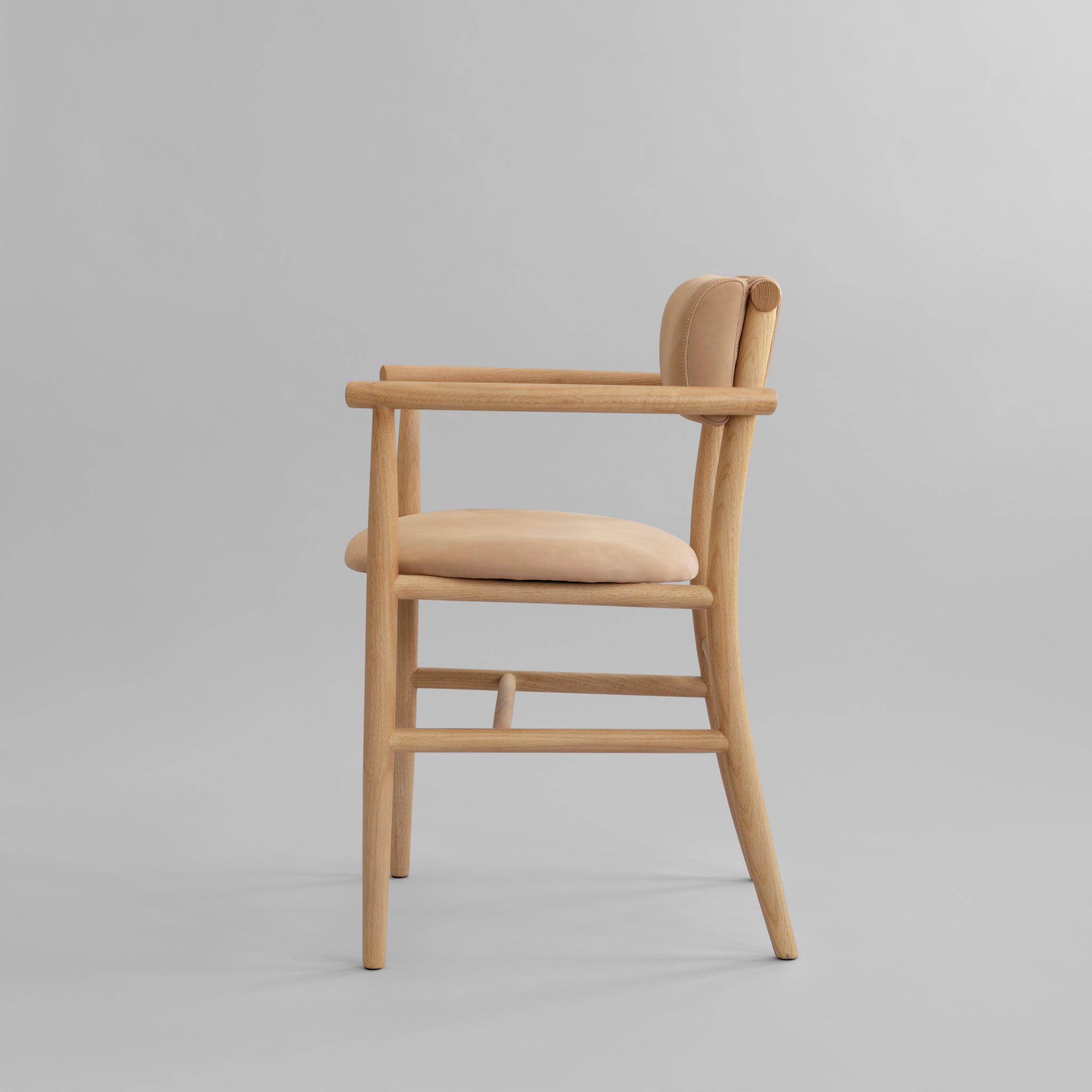 Nama Dining Chair, Armrest - Nubuck 4 Nama Dining Chair, Armrest - Nubuck - imagine 4