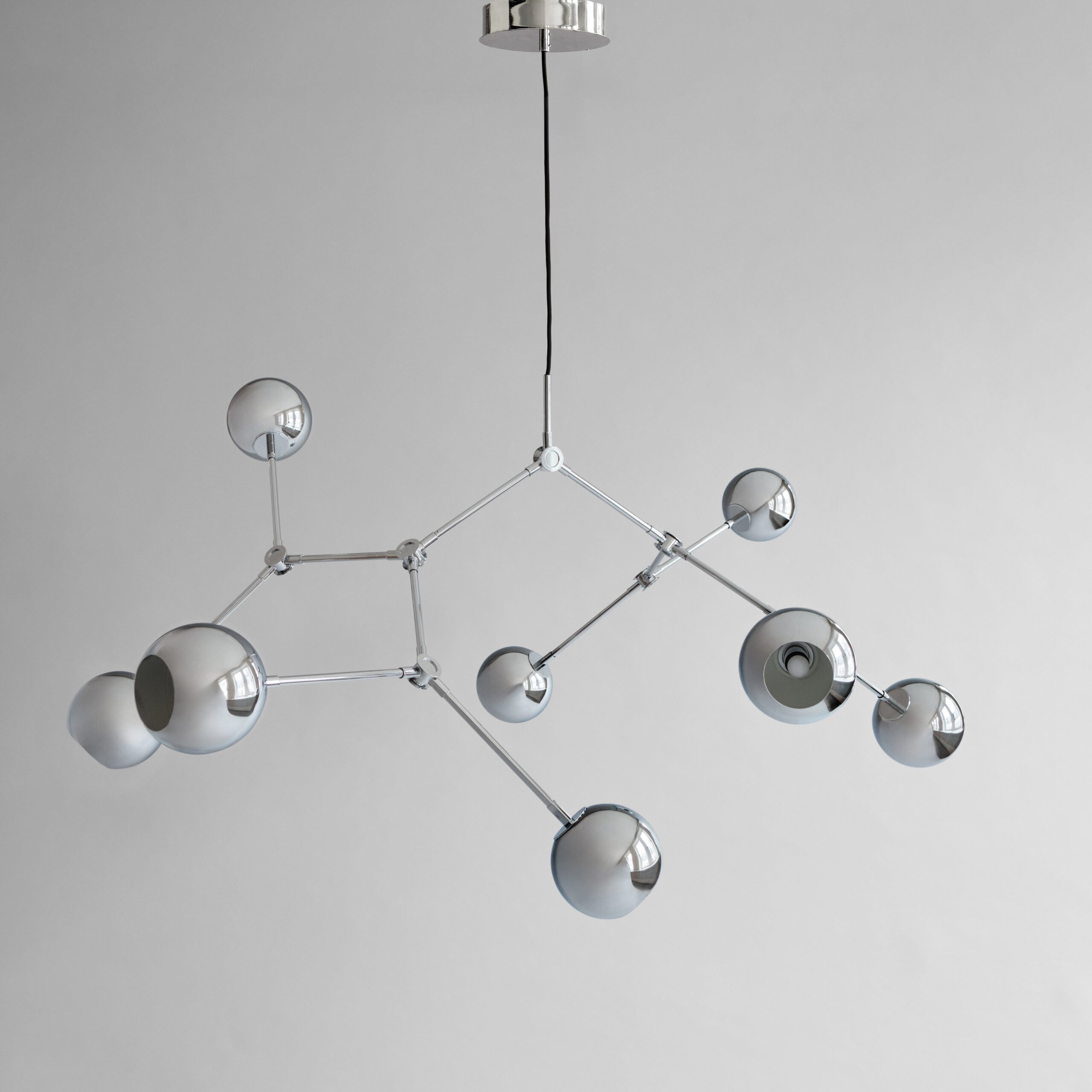 Drop Chandelier Globe - Chrome (5m) - Burned Black 1 Drop Chandelier Globe - Chrome (5m) - Burned Black
