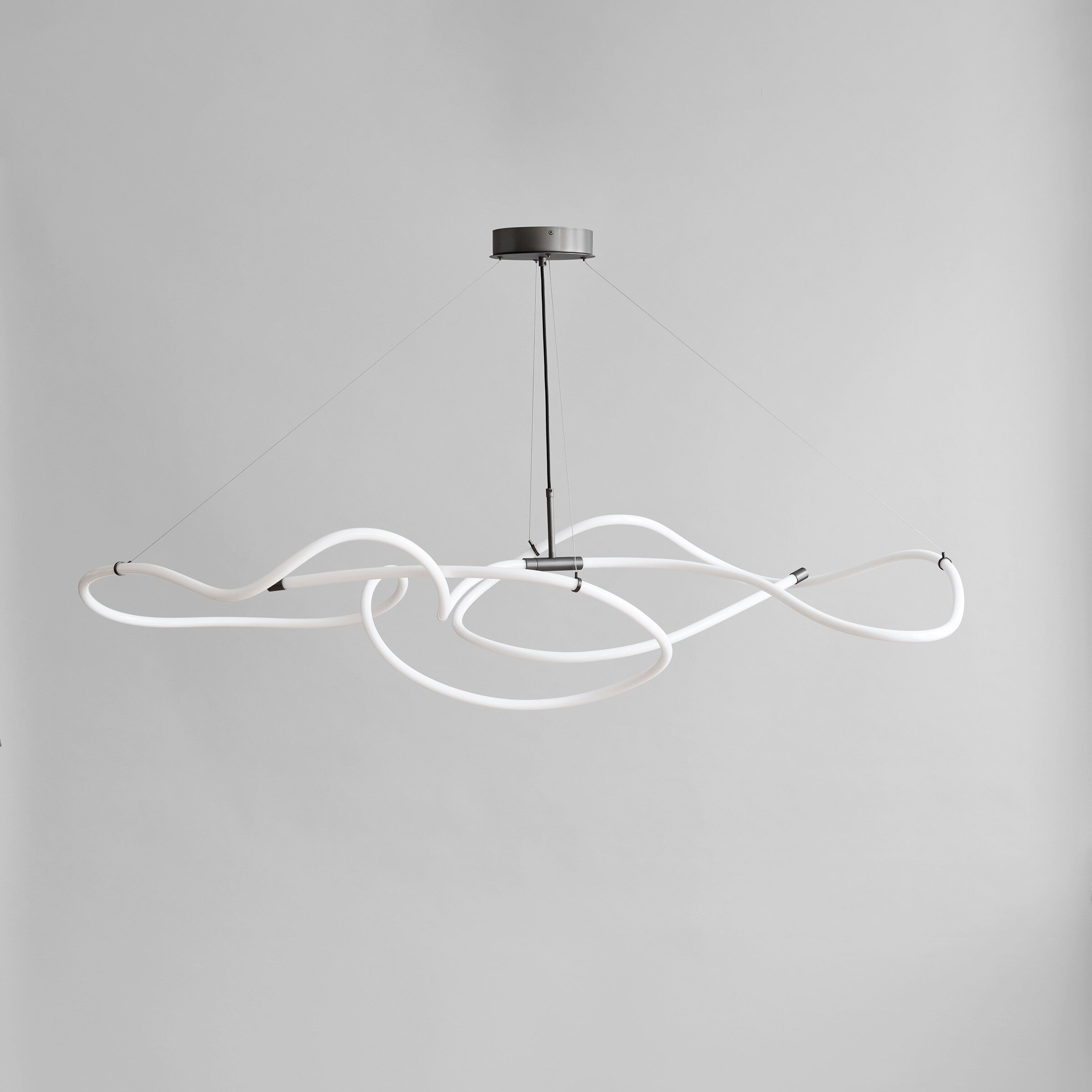 Ghost Chandelier, Mini - Chrome (5m) - Neon 1 Ghost Chandelier, Mini - Chrome (5m) - Neon