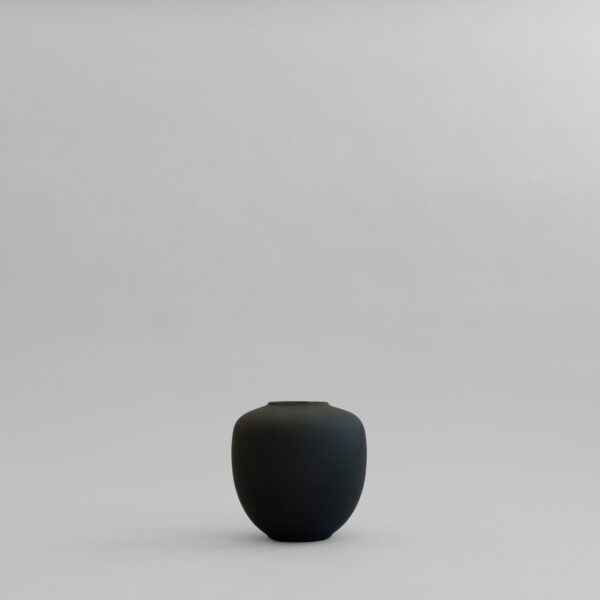 Sunao Vase, Mini - Black - Birch