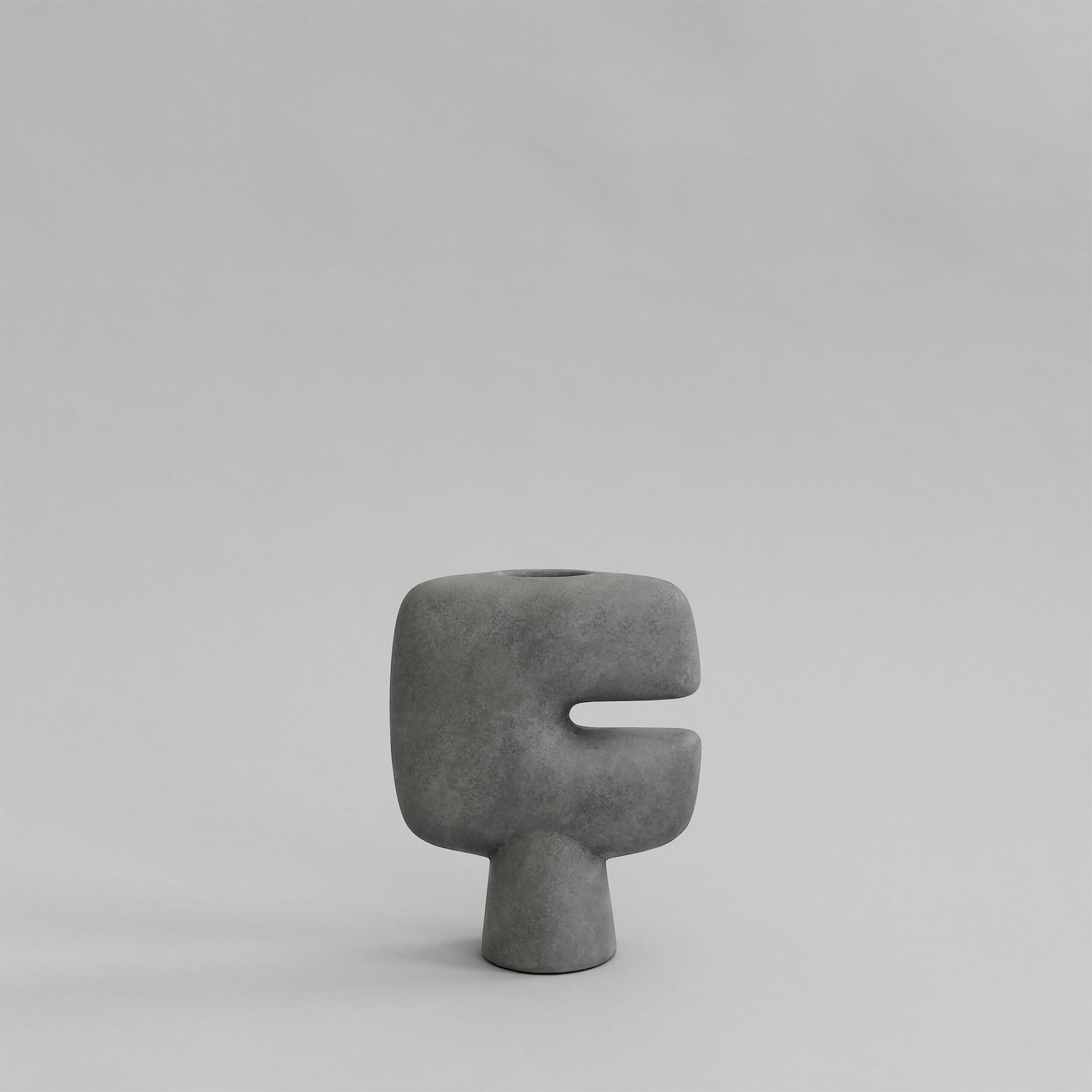 Tribal Vase, Mini - Dark Grey - Bone White 1 Tribal Vase, Mini - Dark Grey - Bone White